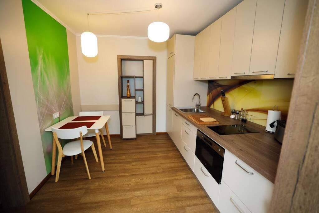 Greenland Apartments Cesis Exterior photo