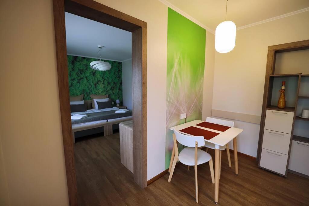 Greenland Apartments Cesis Exterior photo